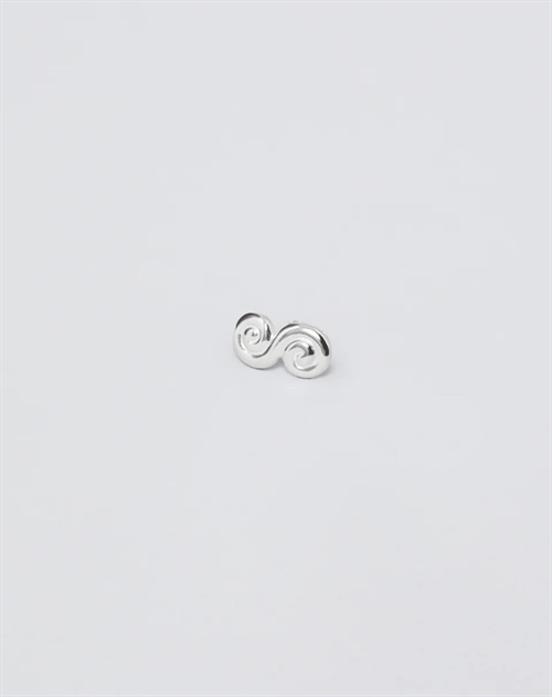 TRINE TUXEN INTERNITY STUD SILVER
